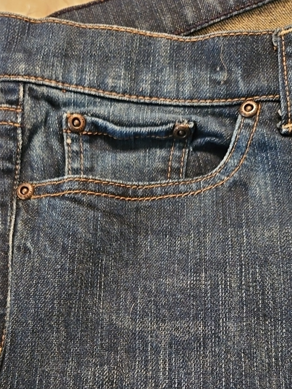 Blue/White Peasant Blouse Studio West & New York & Co Jeans - Picture 9 of 11